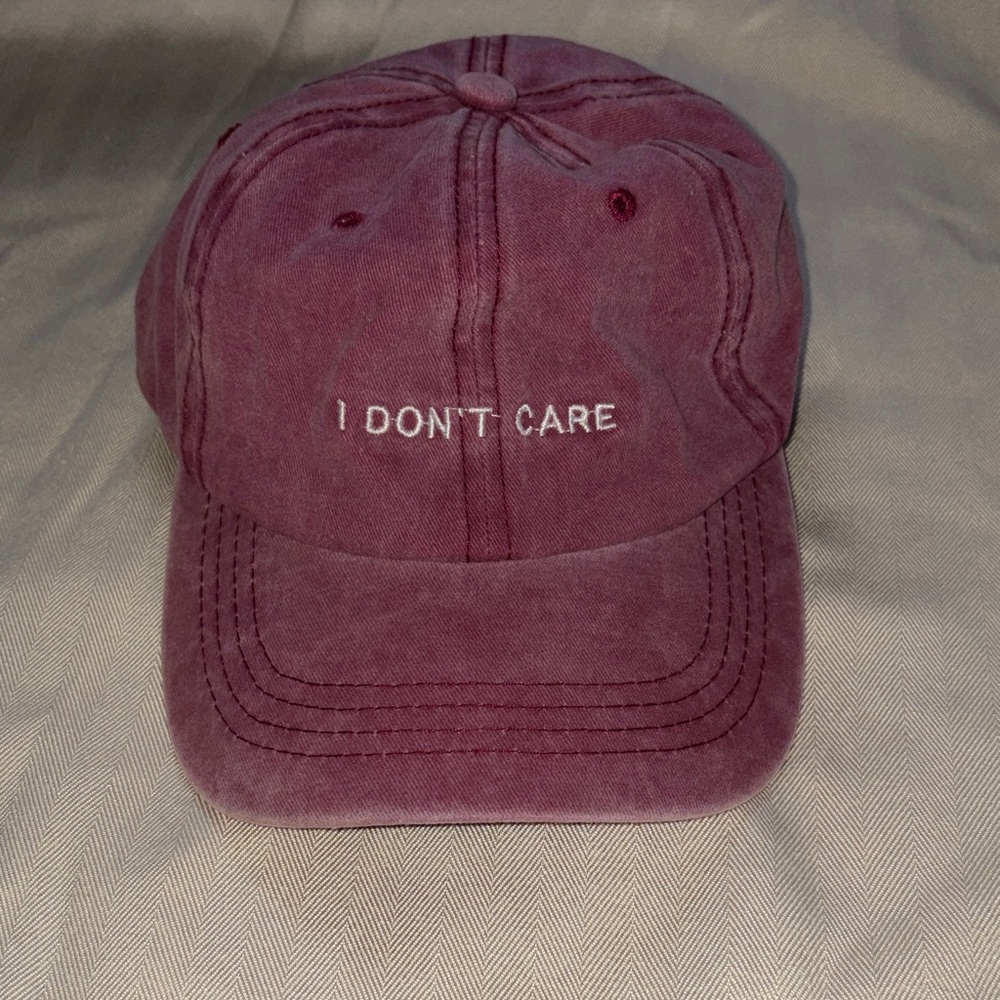 Red I Don't Care' baseball Cap